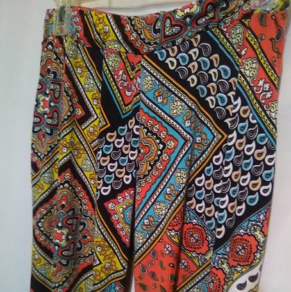 Flare bottom Leggings  stretch pants L